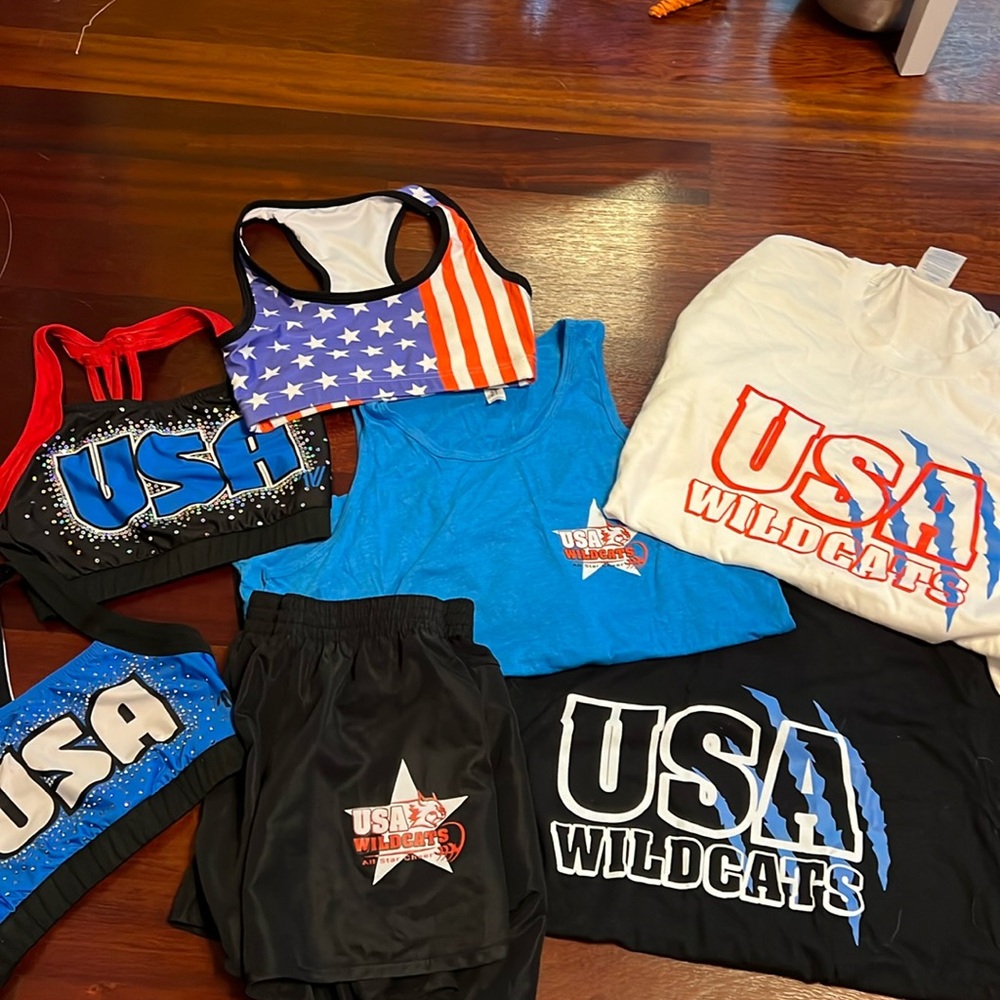 USA Wildcats Cheer Bundle - never worn!